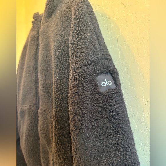 Alo Yoga Duality Sherpa-Lined Reversible Jacket size XL - Picture 11 of 13